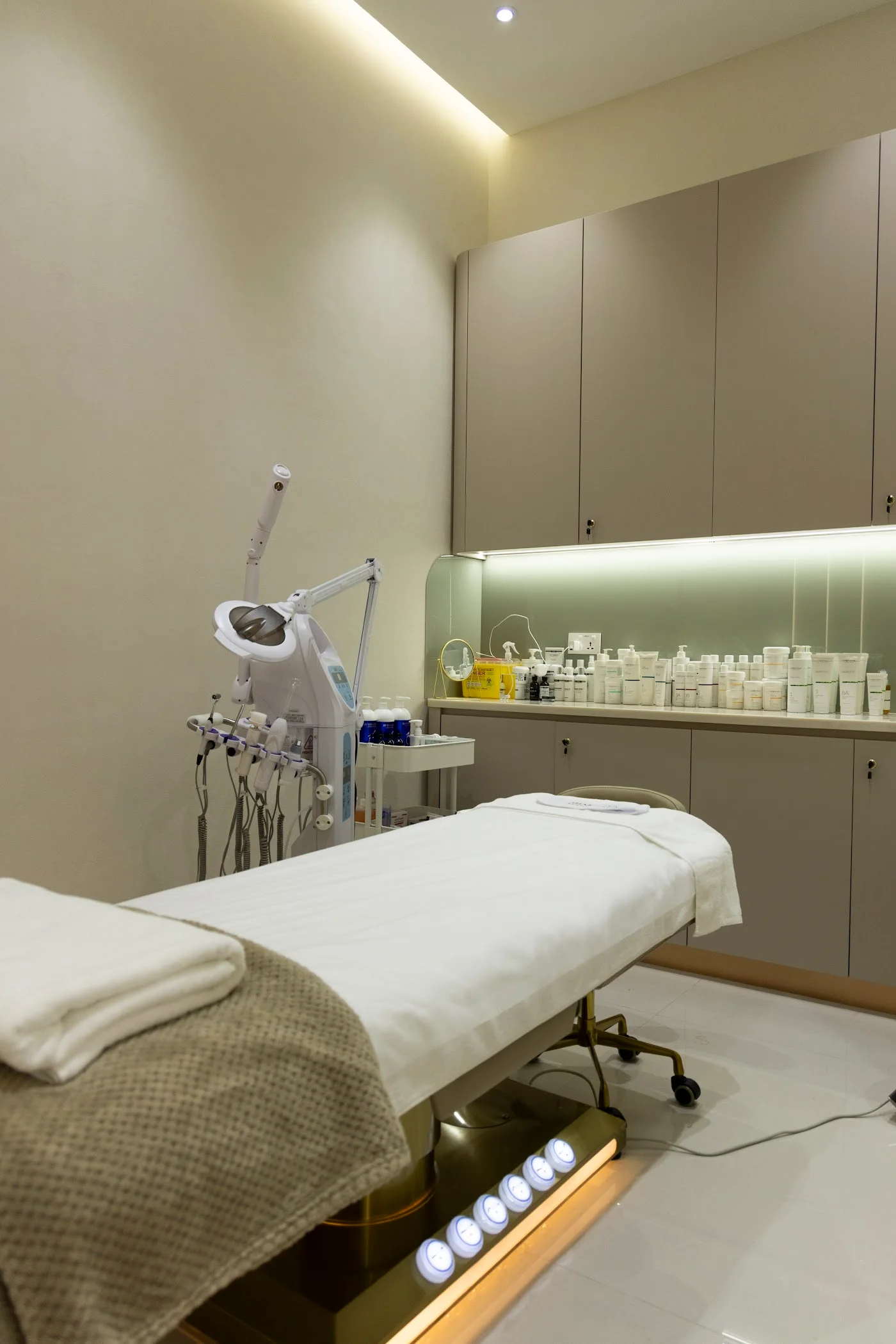 Advanced Facials & Skin Rejuvenation image
