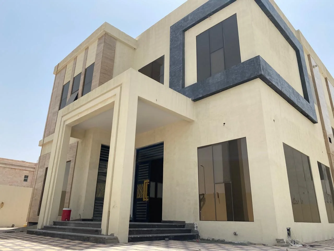 Office & Retail Space image