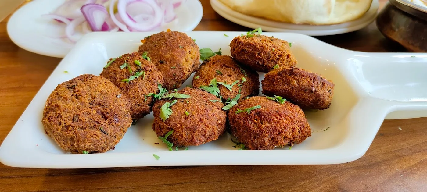 Hyderabadi Chicken Dum Biryani image