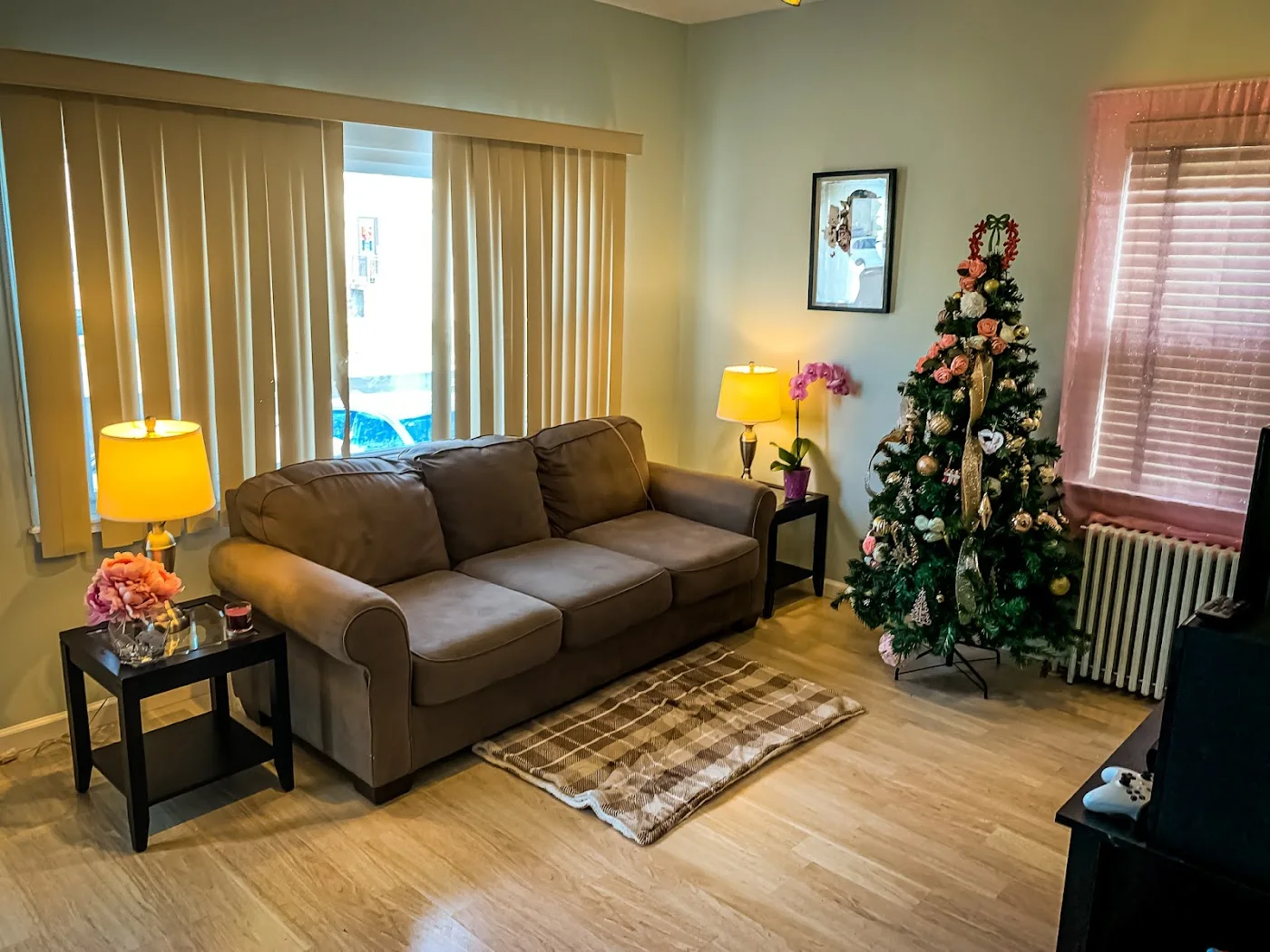 Home Selling & Listing image