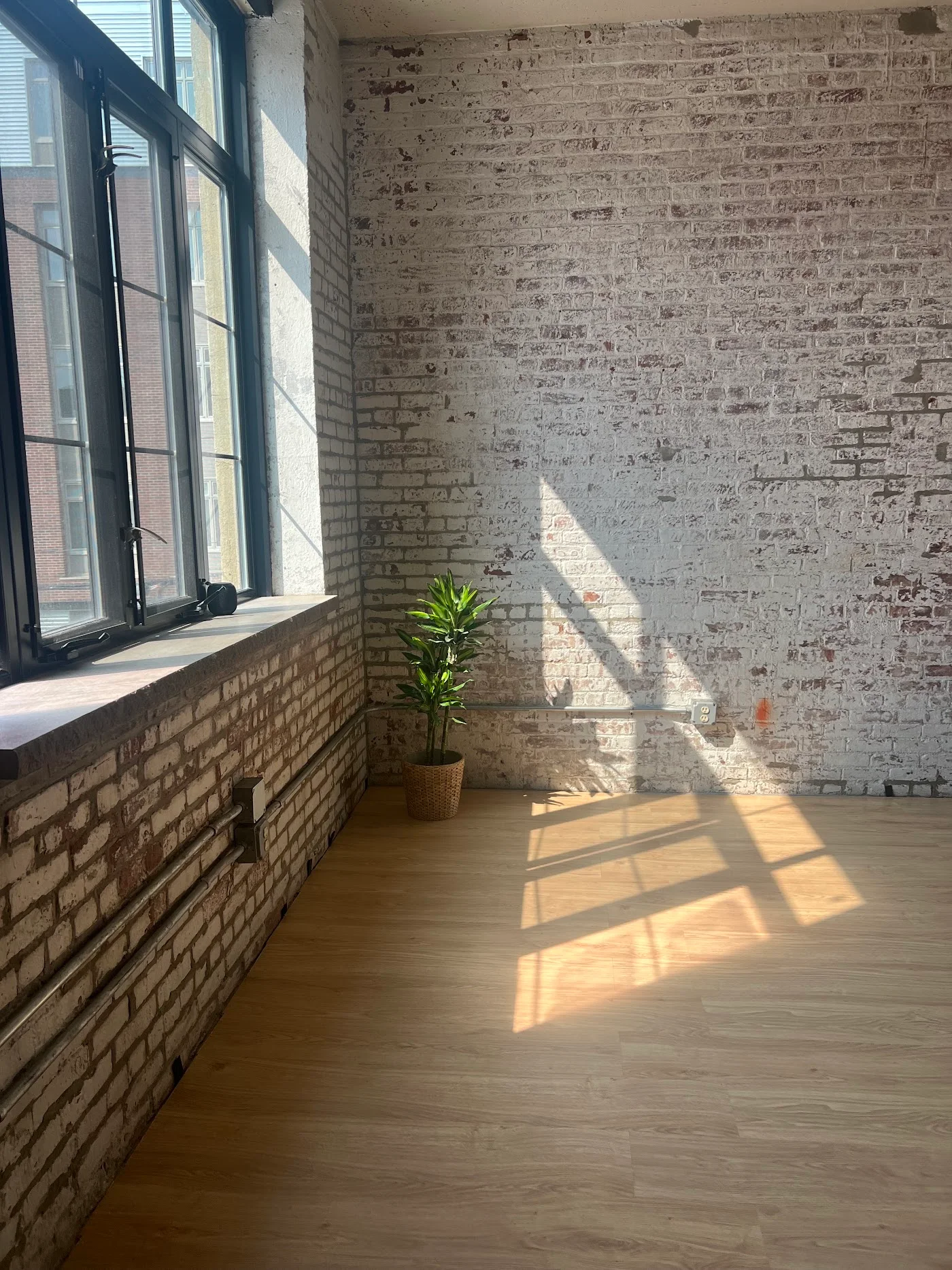 Apartment leasing & move-in image