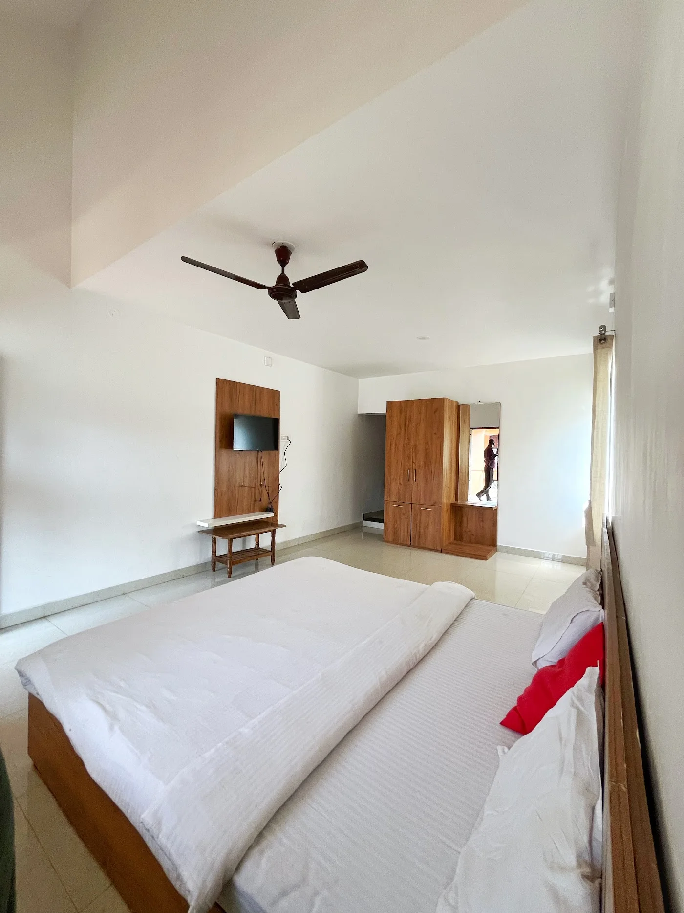 Deluxe Cottage image