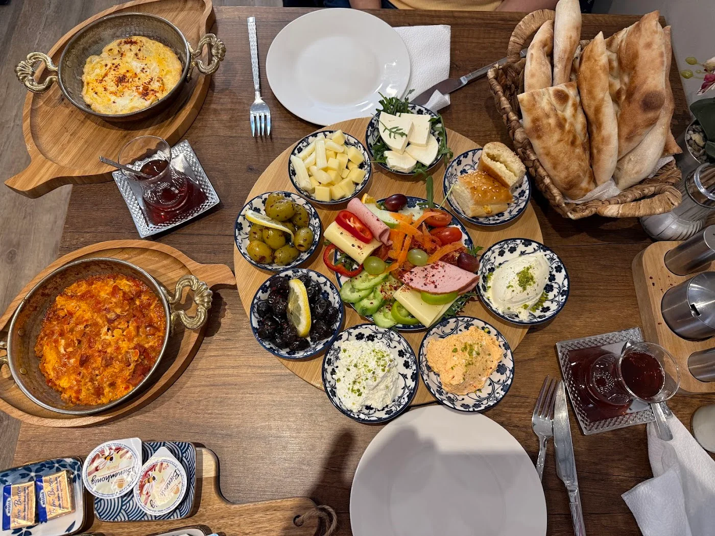 Gözleme (Turkish flatbread) image