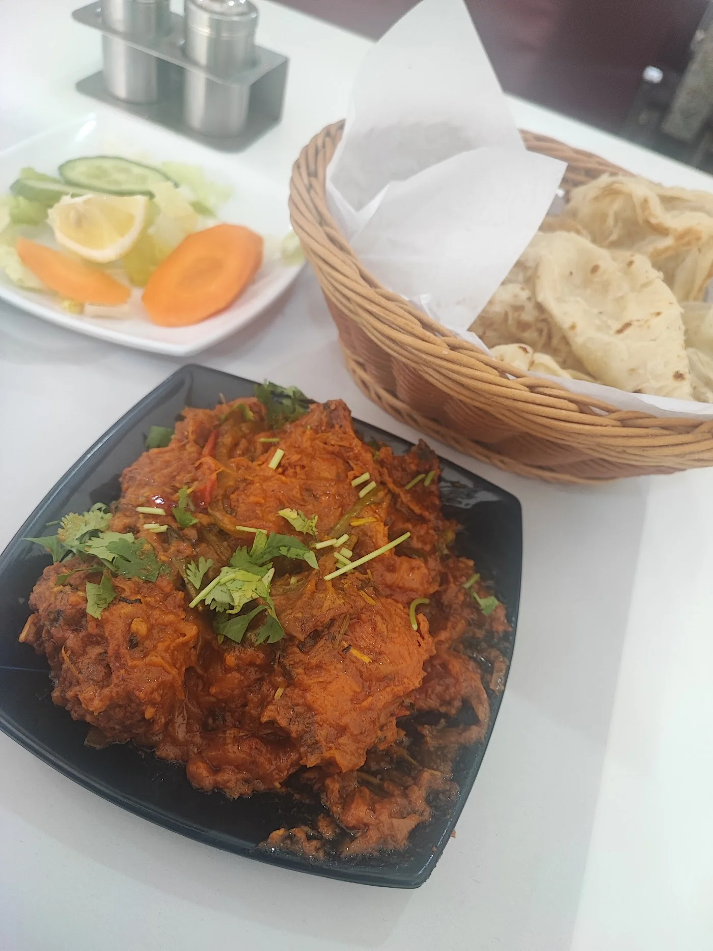 Idli & Vada Plate image