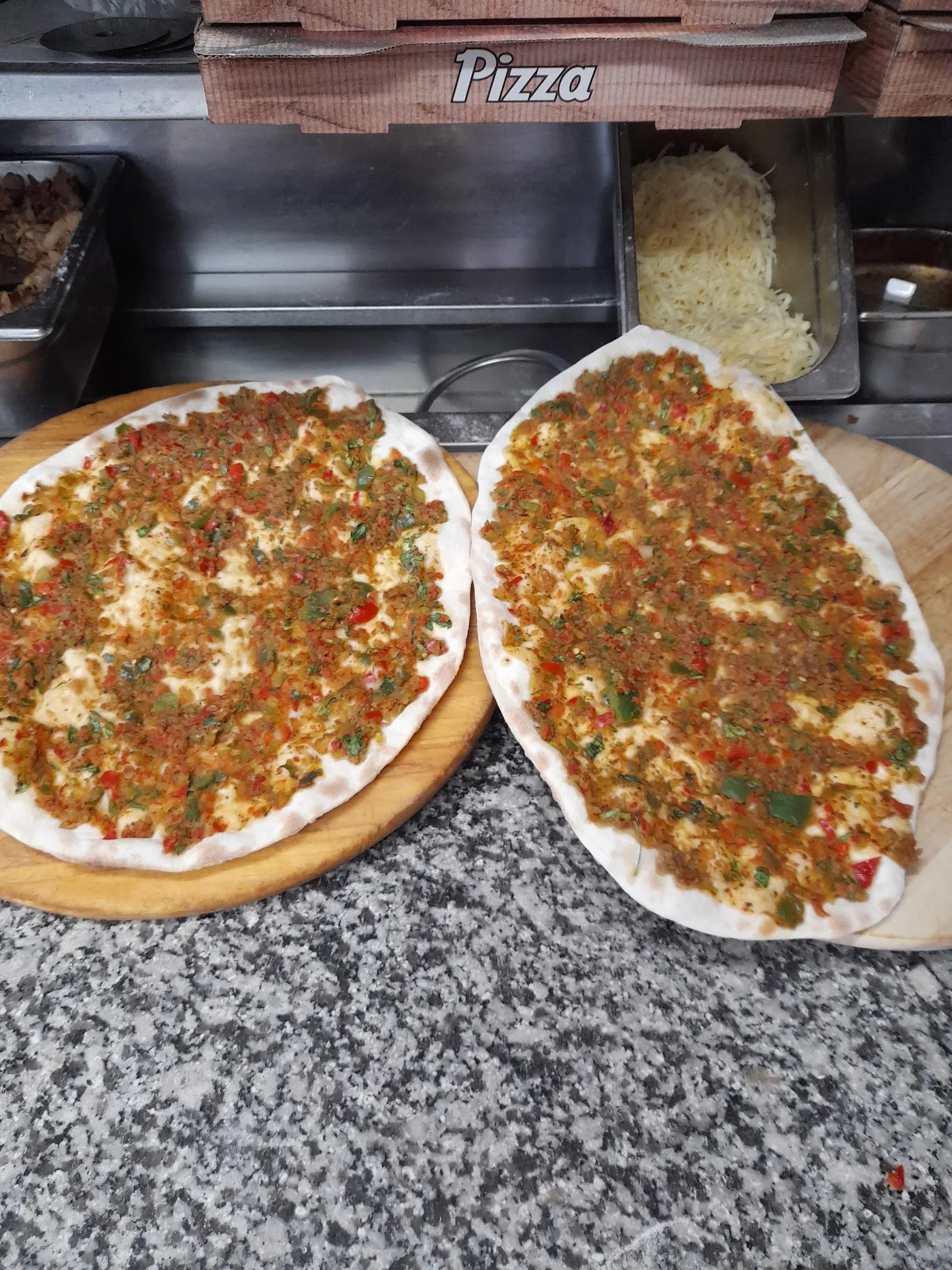 Family Pizza (large) image