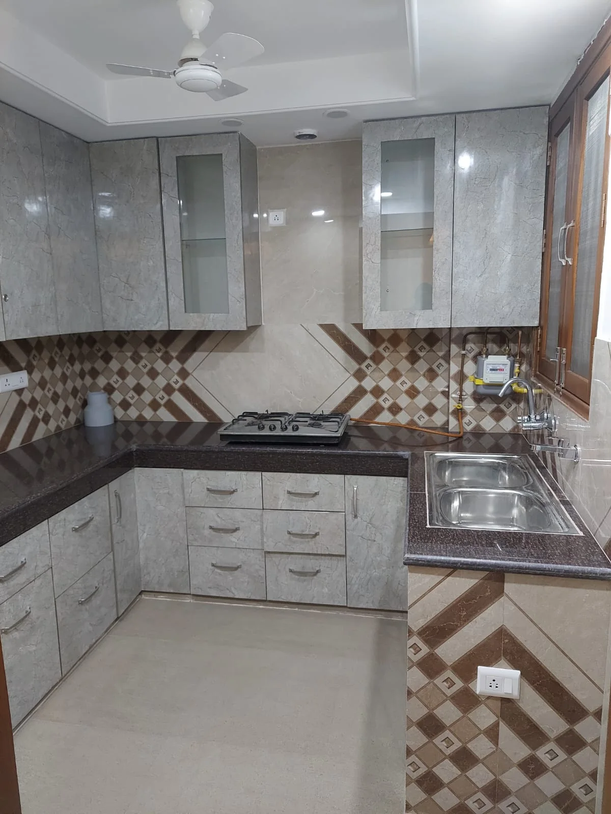 Office space placement (client testimonial) image