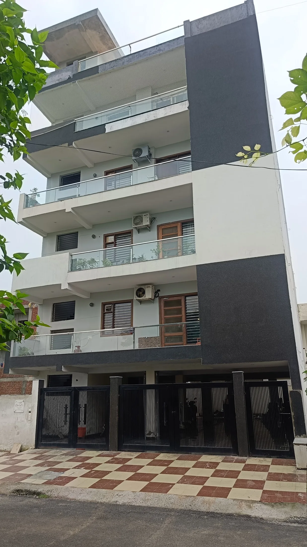 Residential plots & resale properties image