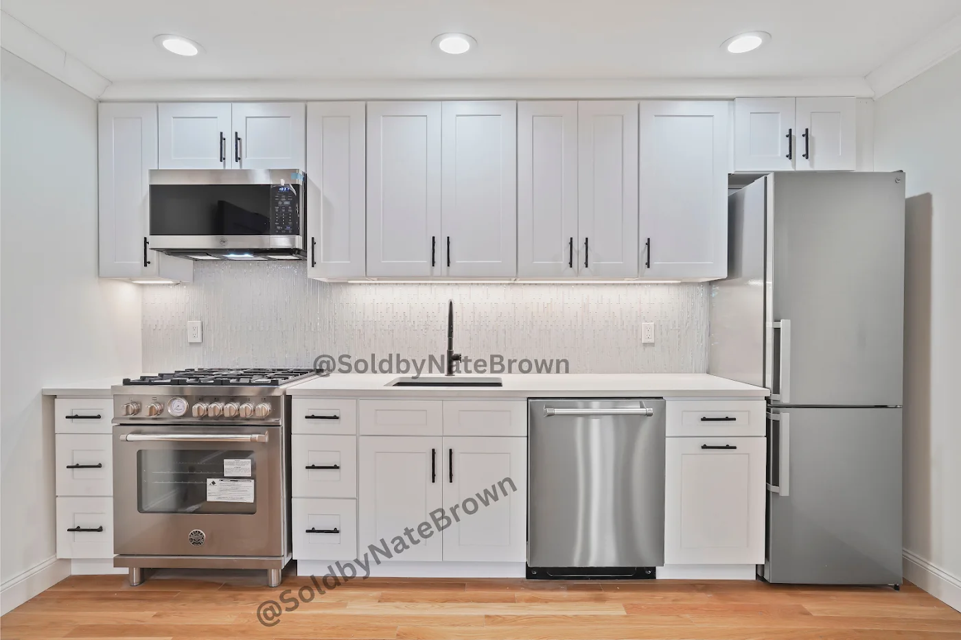 Commercial Real Estate Advisory image