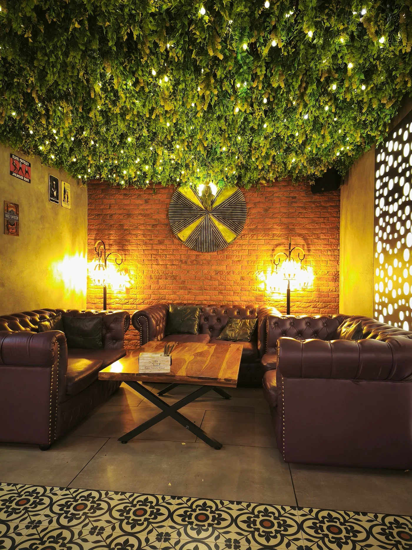 Tikka Pineapple image