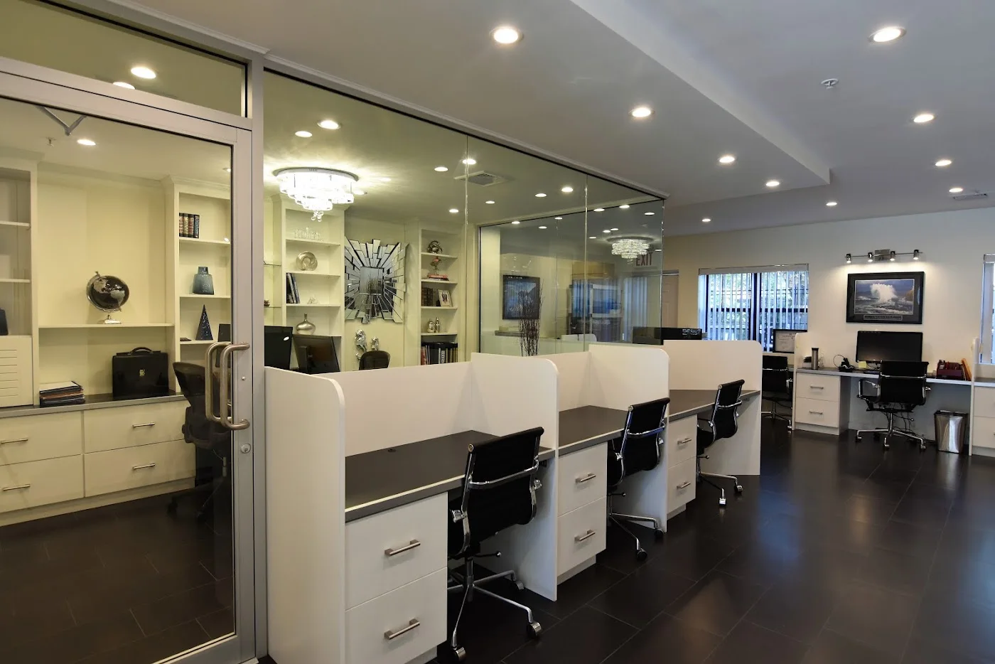 Seller Listing & Marketing image