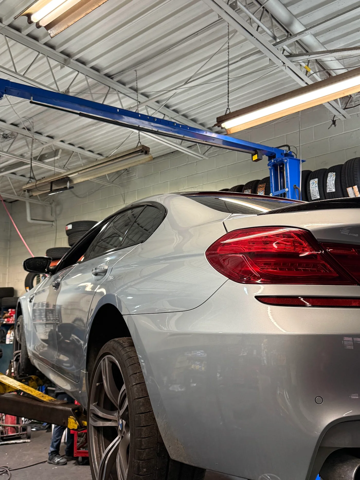 Tire services & seasonal changeover image