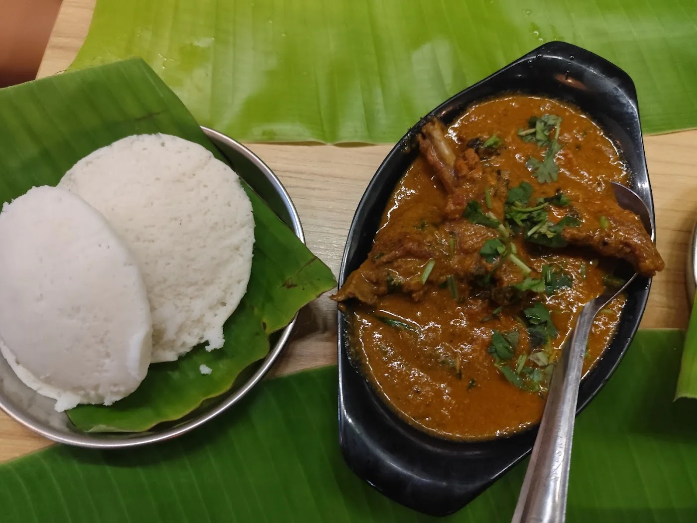 Bun Parotta with Salna image