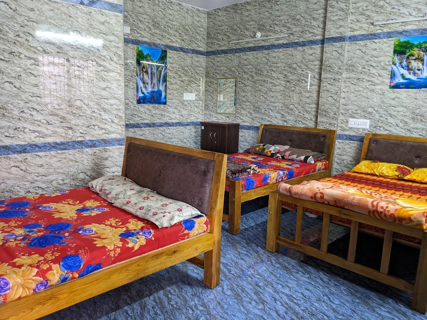 Group / Family Room image