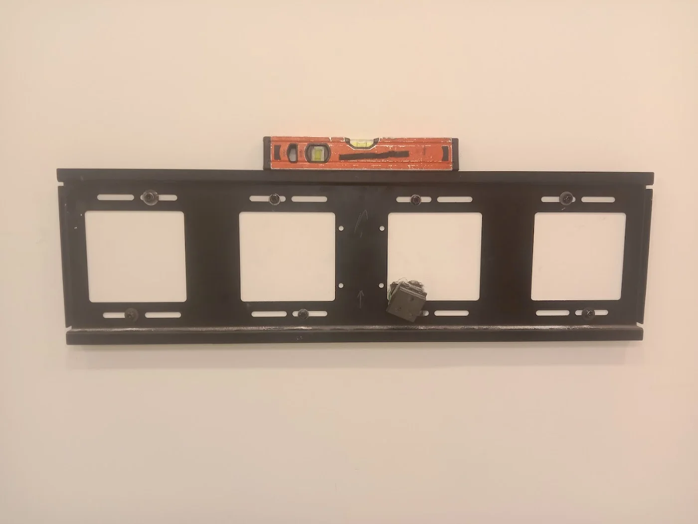 TV installation & mounting image