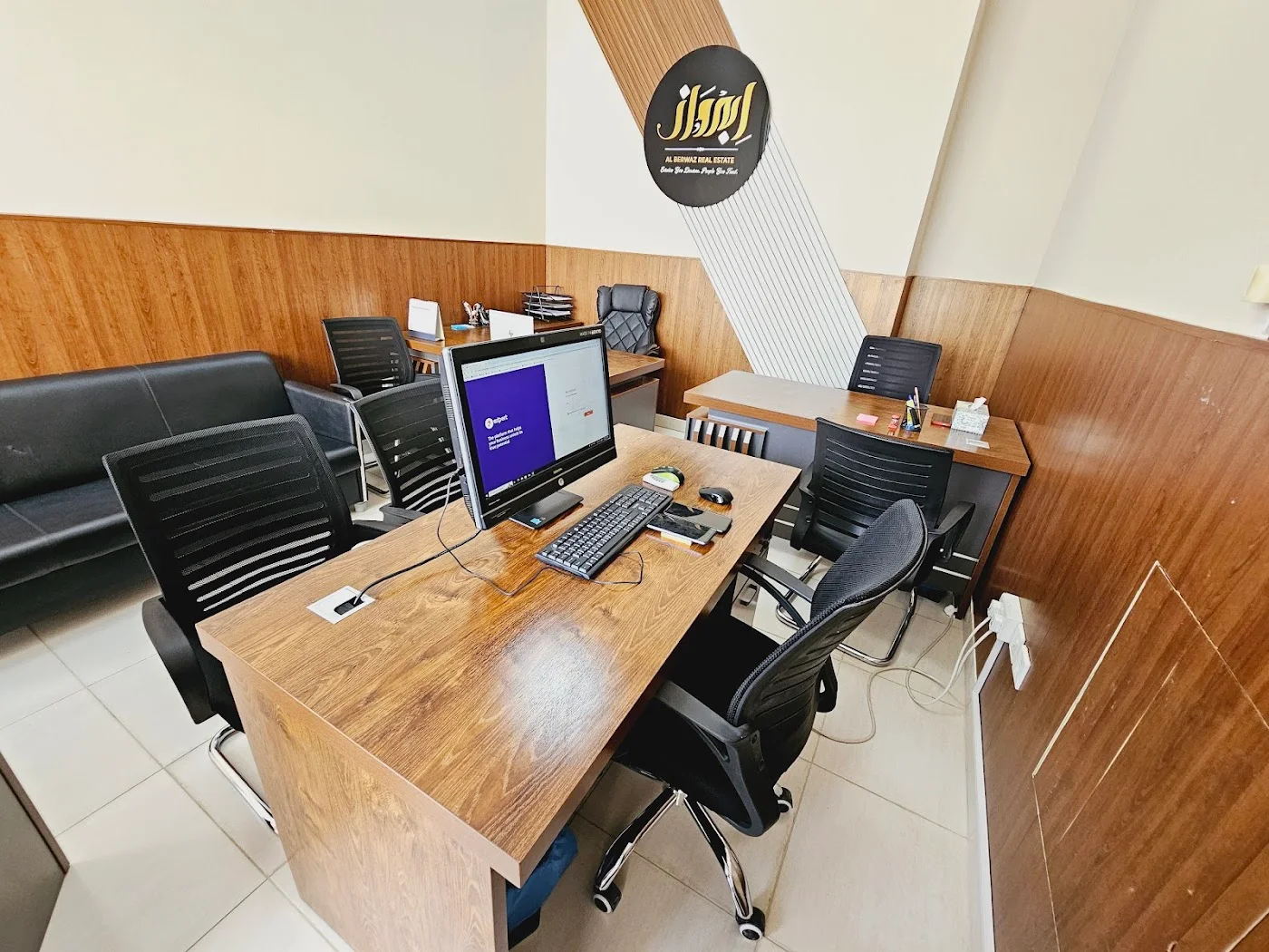 Leasing & Tenant Services image