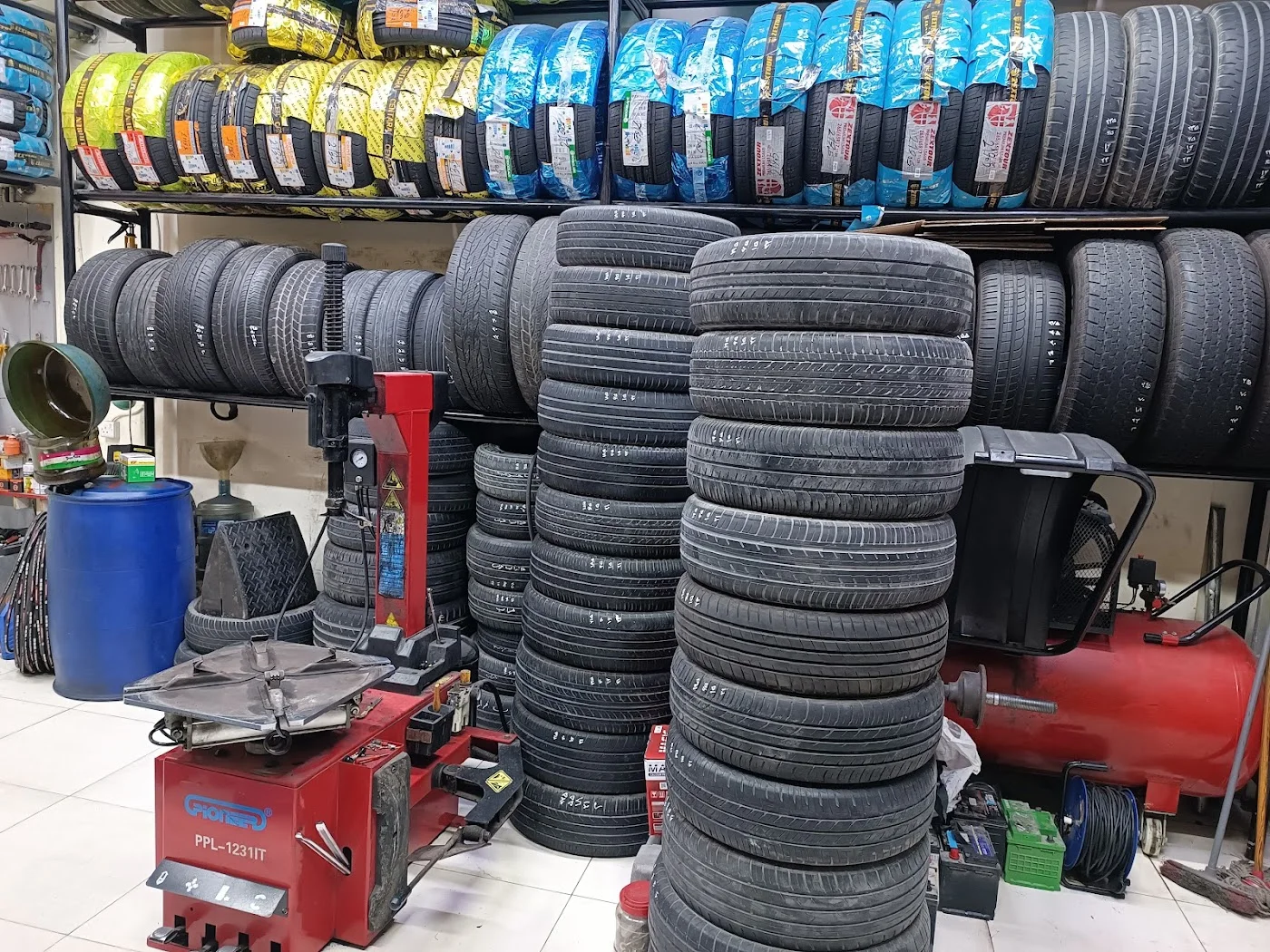 Car Accessories image