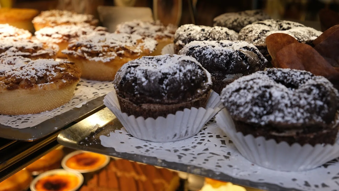 Cassis (Purple Lemon Sponge Cake) image