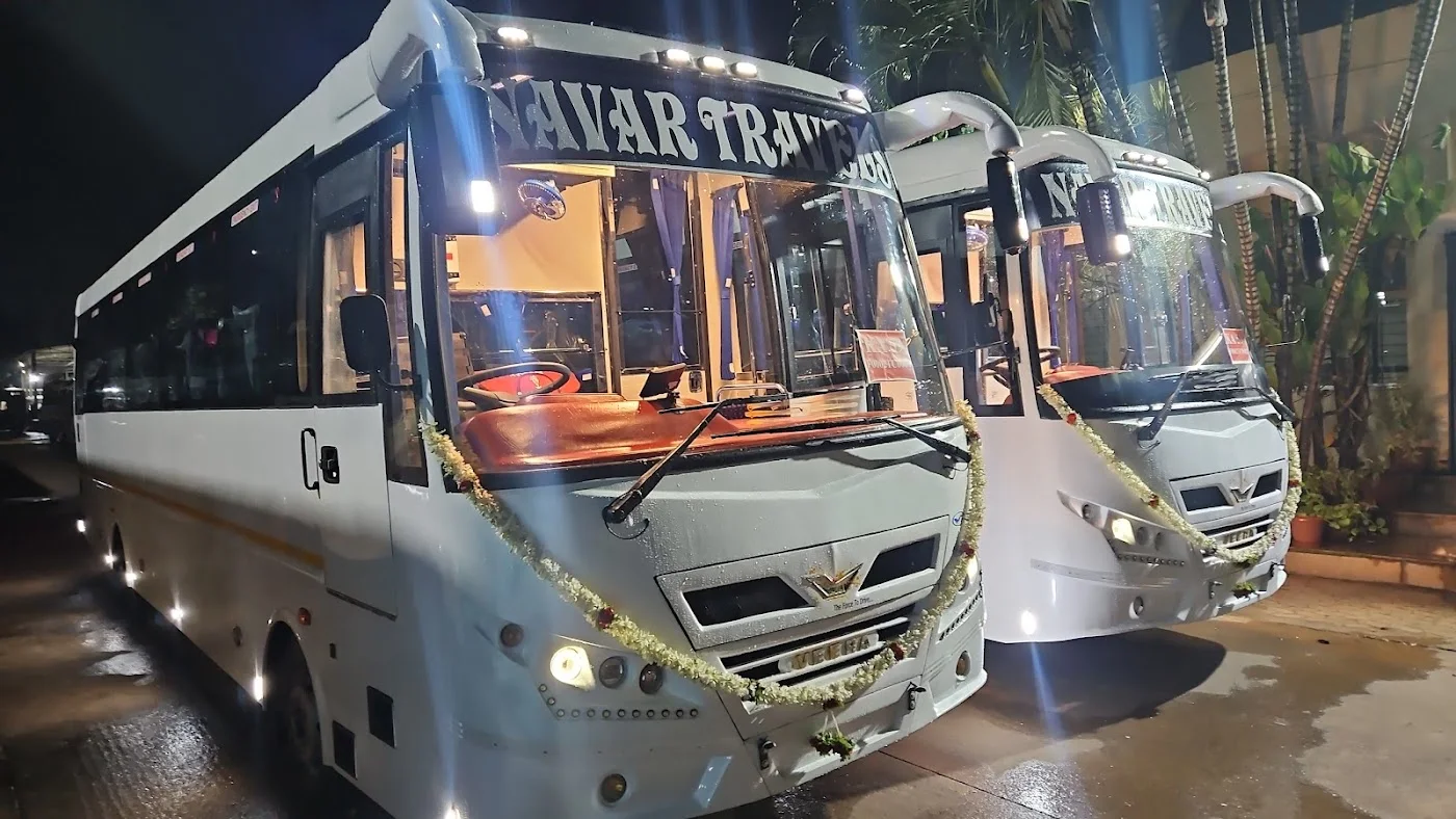 Coach charter image