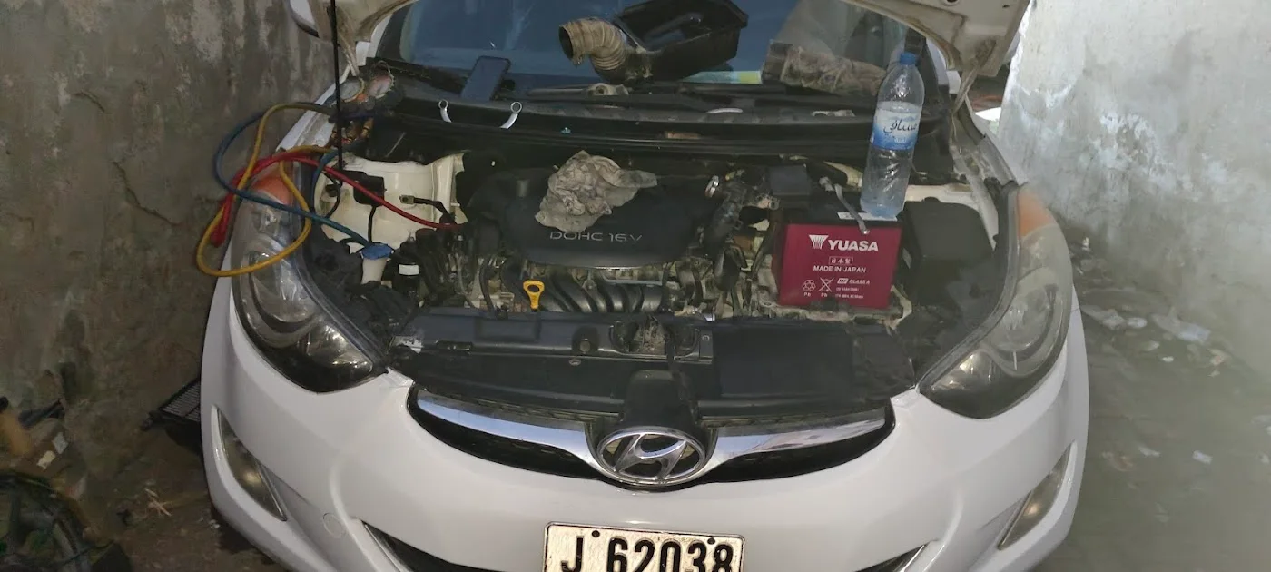 Jump-start & Emergency Roadside Assistance image