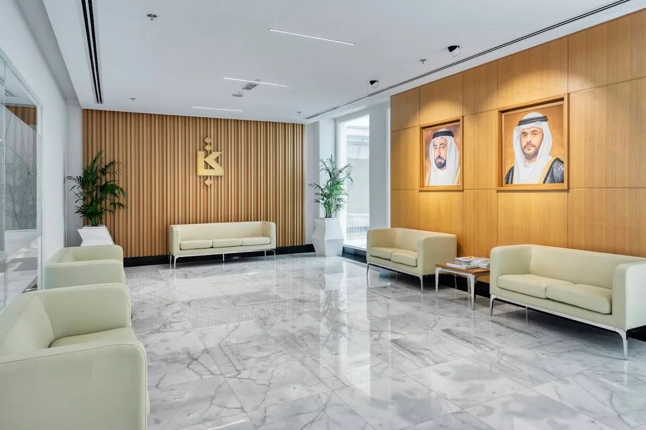 Lease negotiation & documentation support image