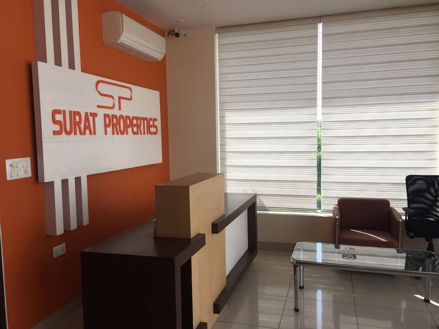 Property buying assistance image