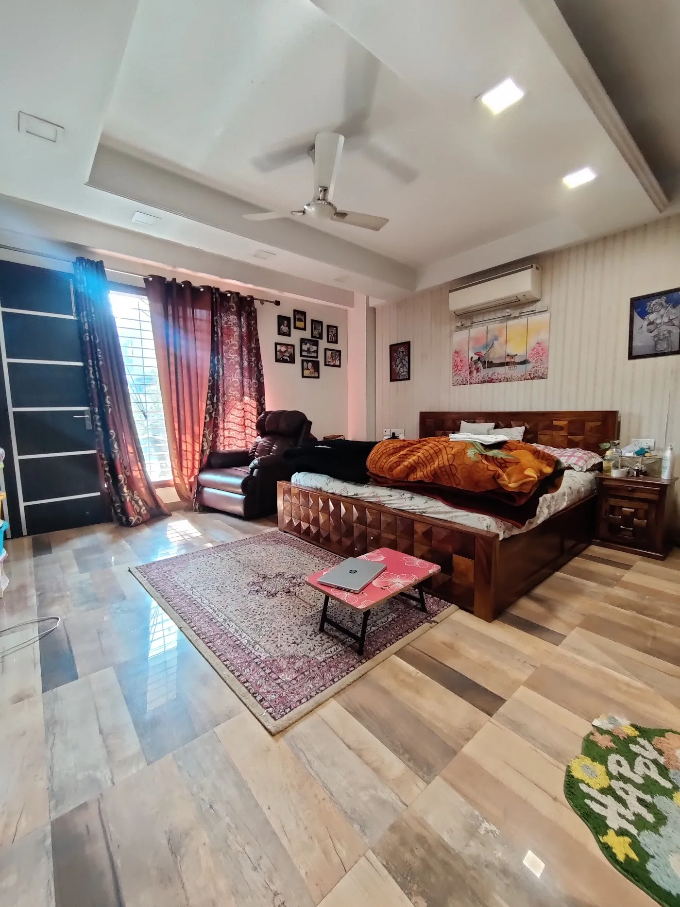 Seller representation image