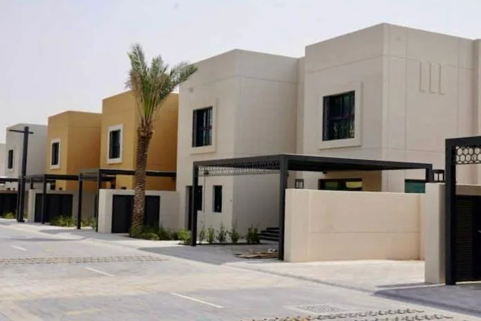 Leasing & tenant placement image