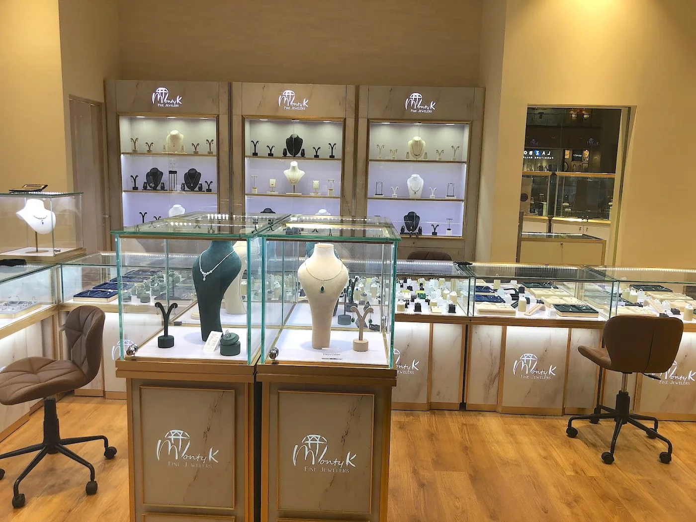 Silver Nature Collection (select pieces) image