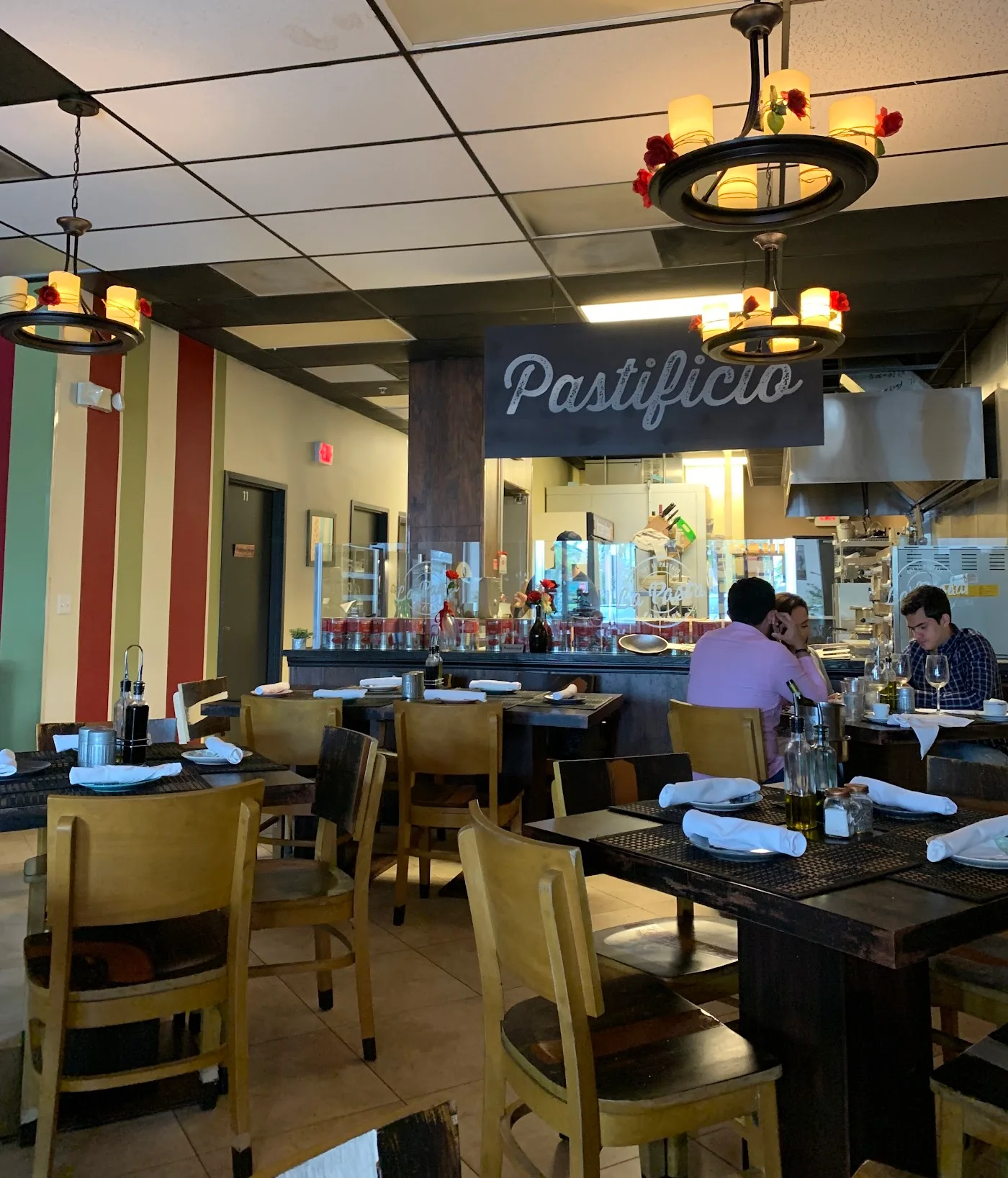 Dine-in image