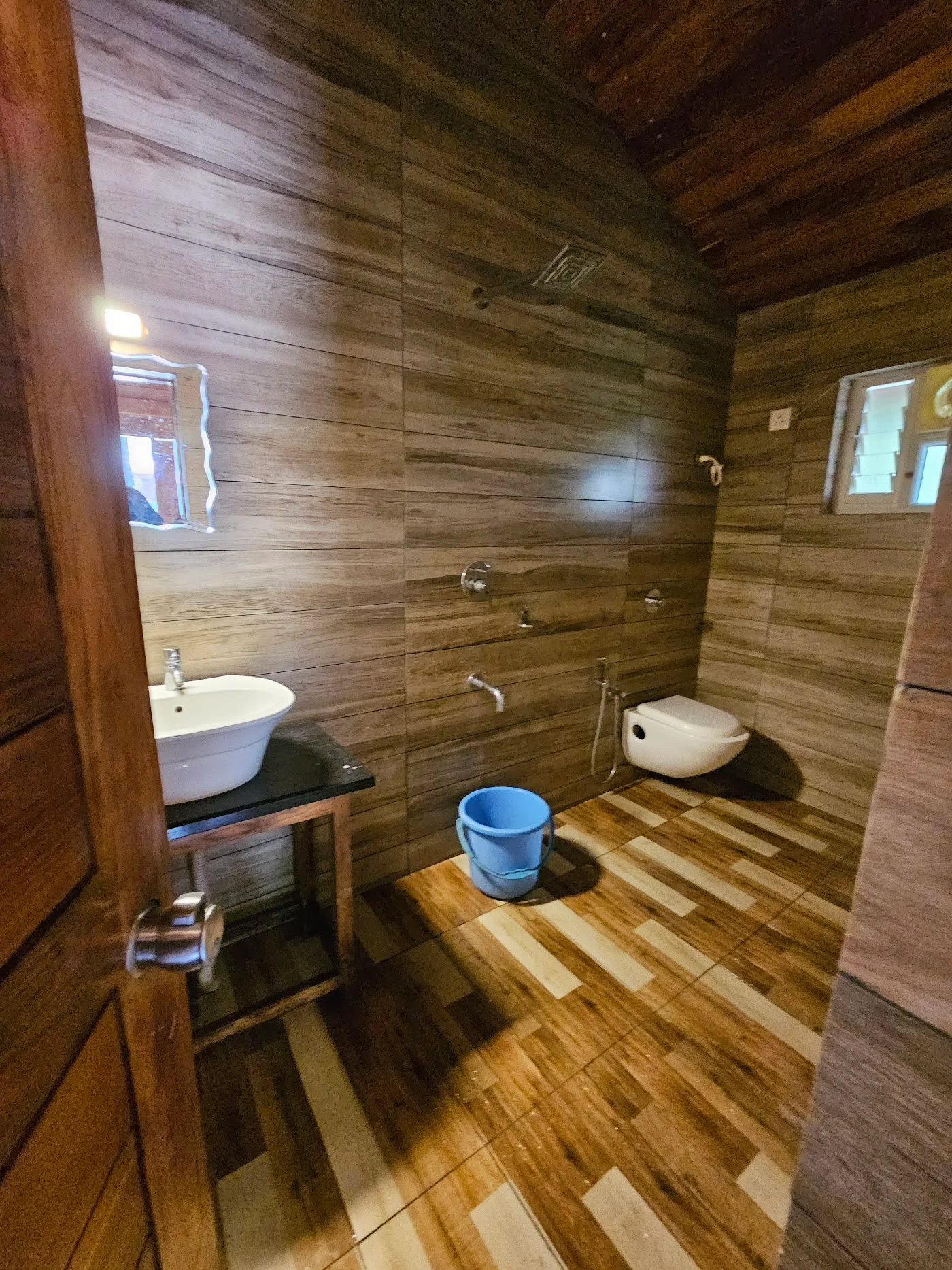 Sea-view Cottage image