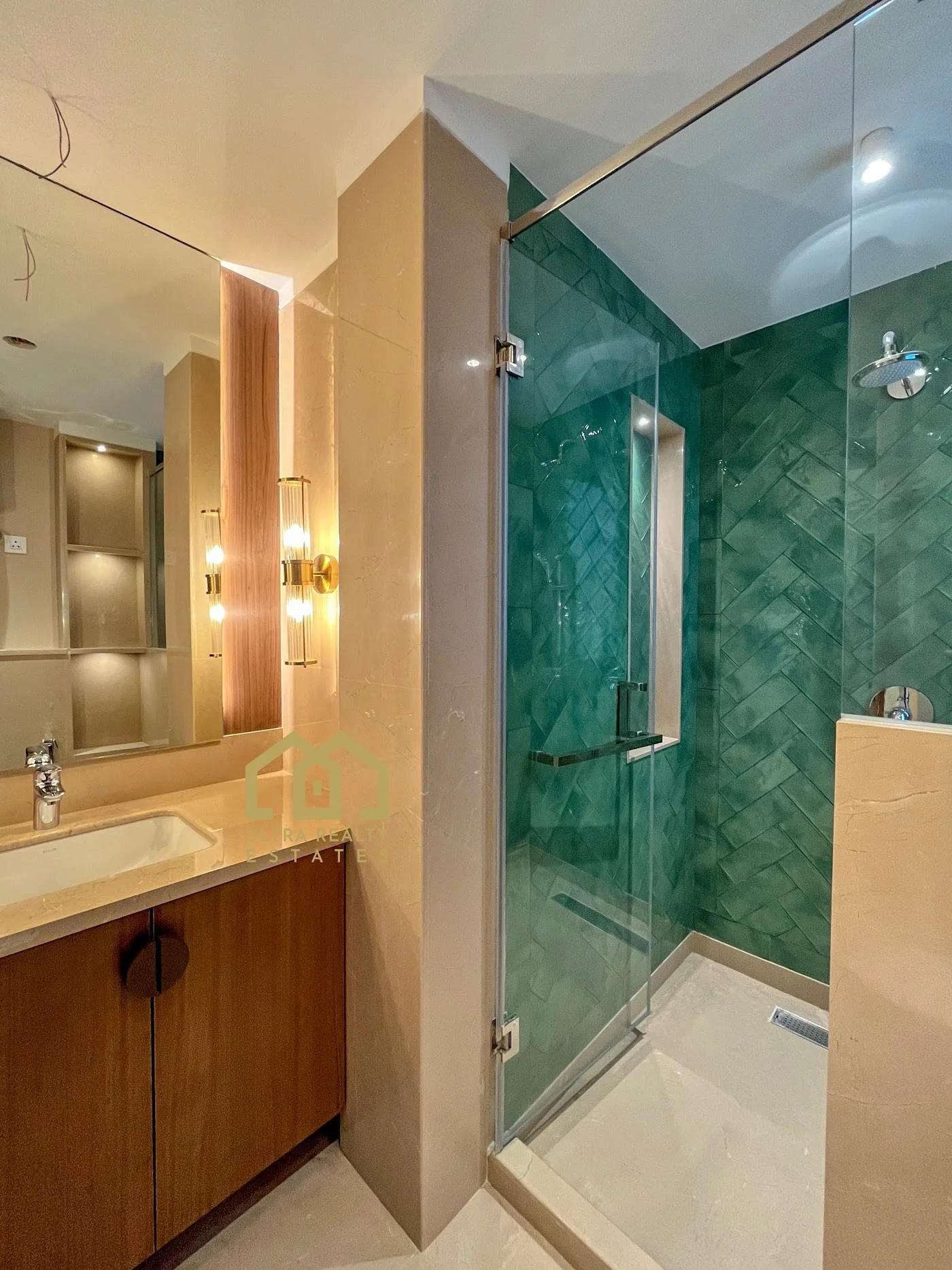 Tenant placement & lease services image