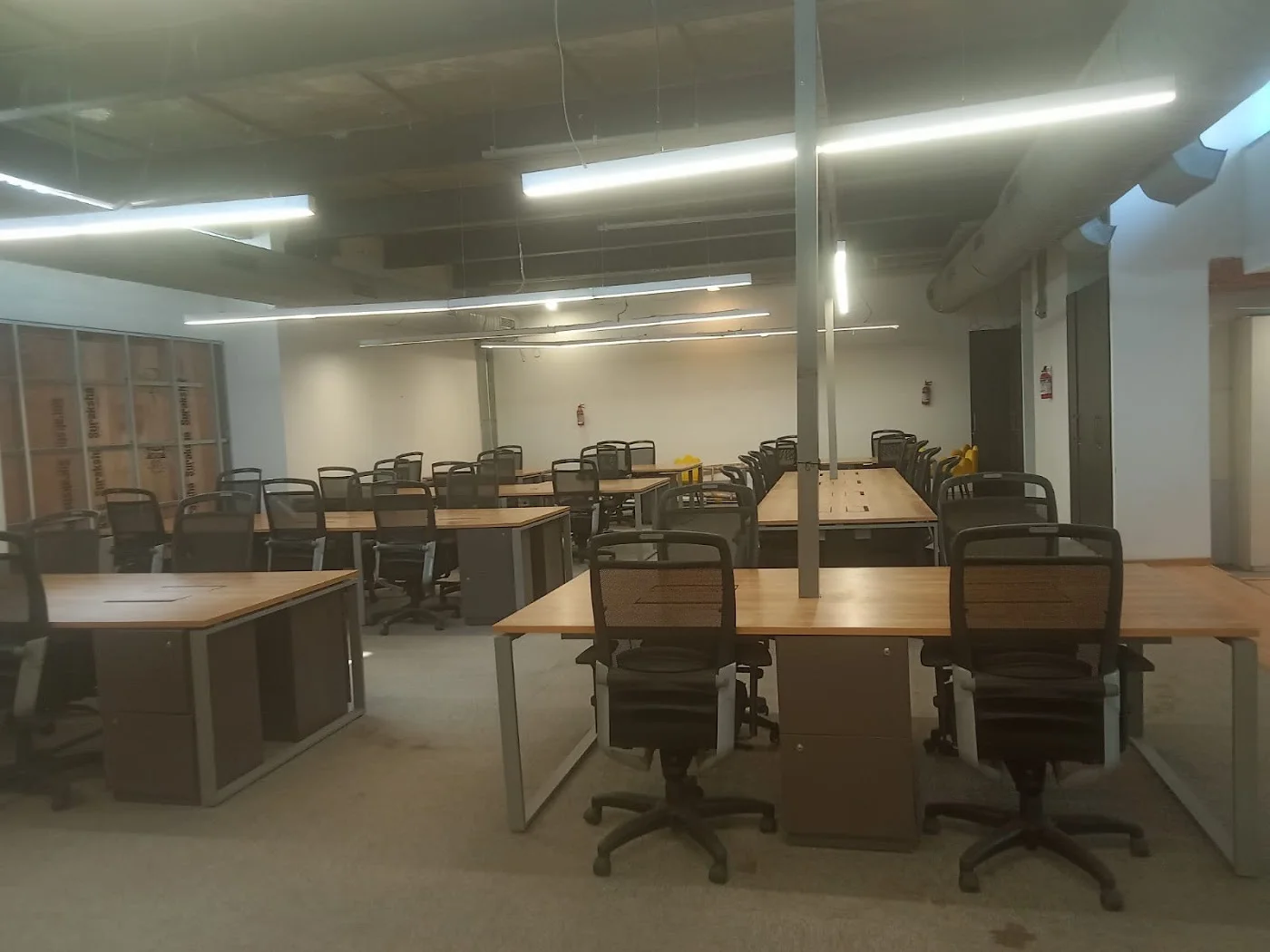 Lease & sale negotiation support image