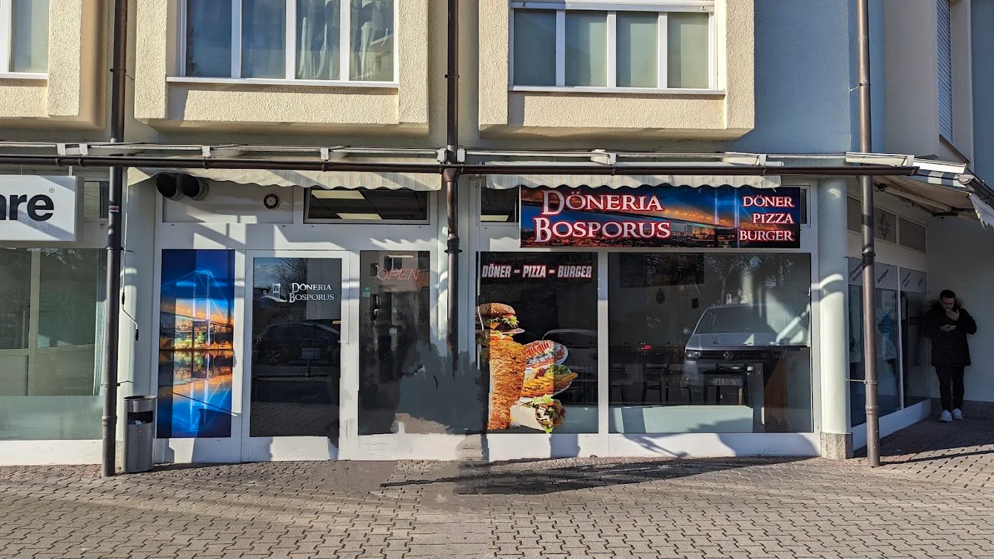 Cheeseburger & Döner Combo image