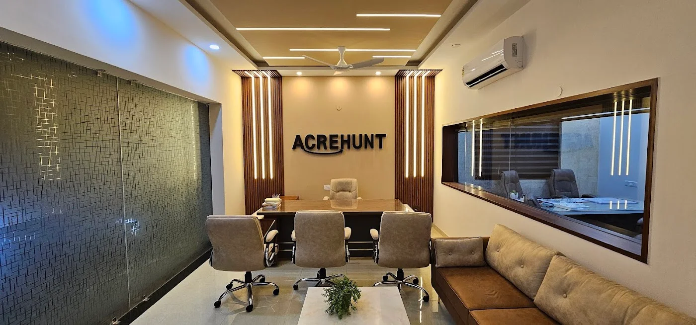 Residential homes & apartments image