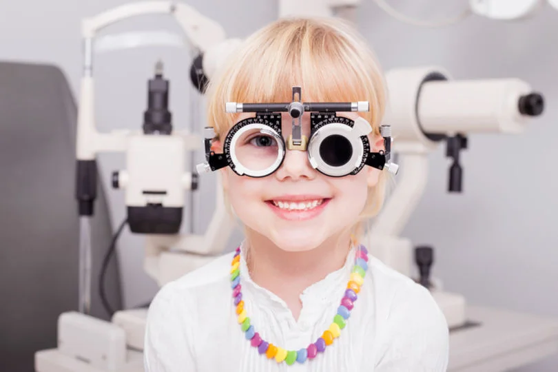 Contact Lenses image
