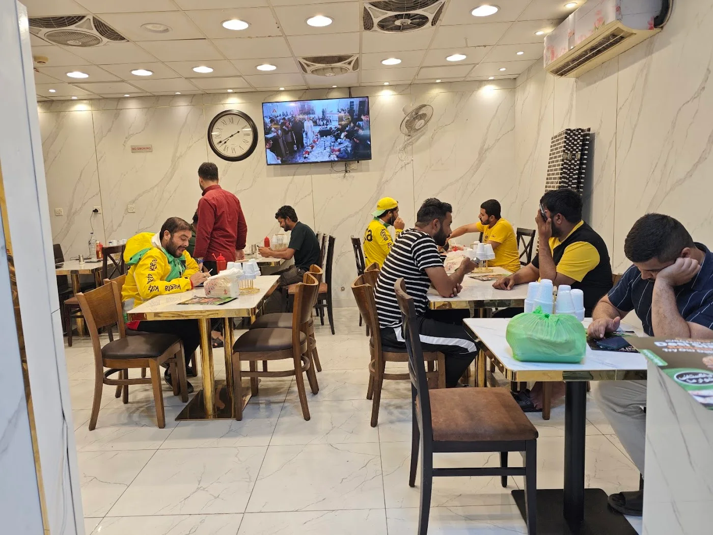 Pakistani Shawarma image