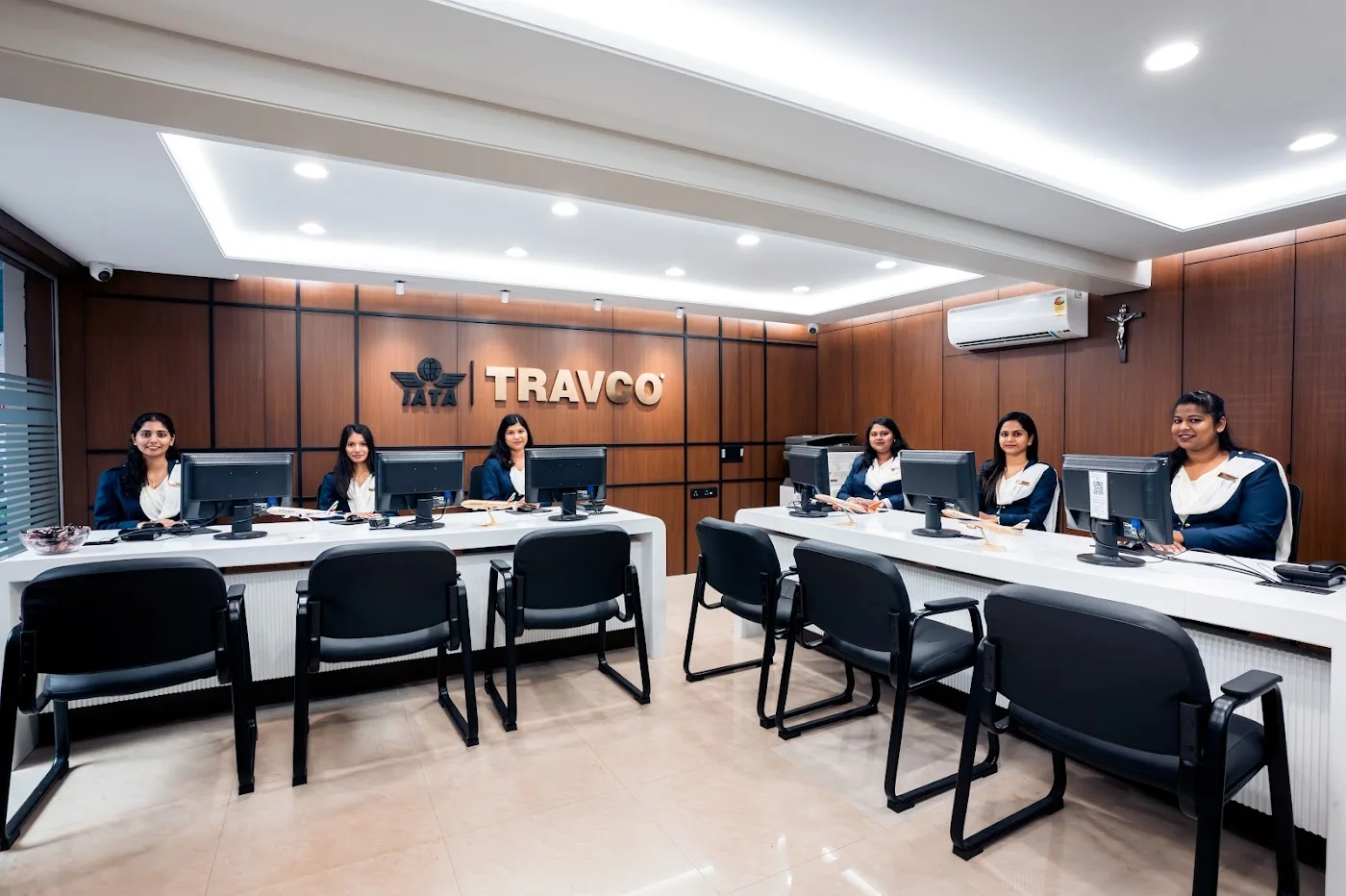 Flight & Hotel Bookings image