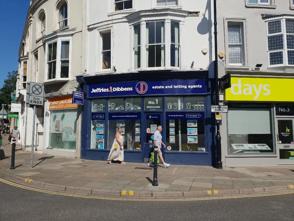 Sales marketing & viewings image