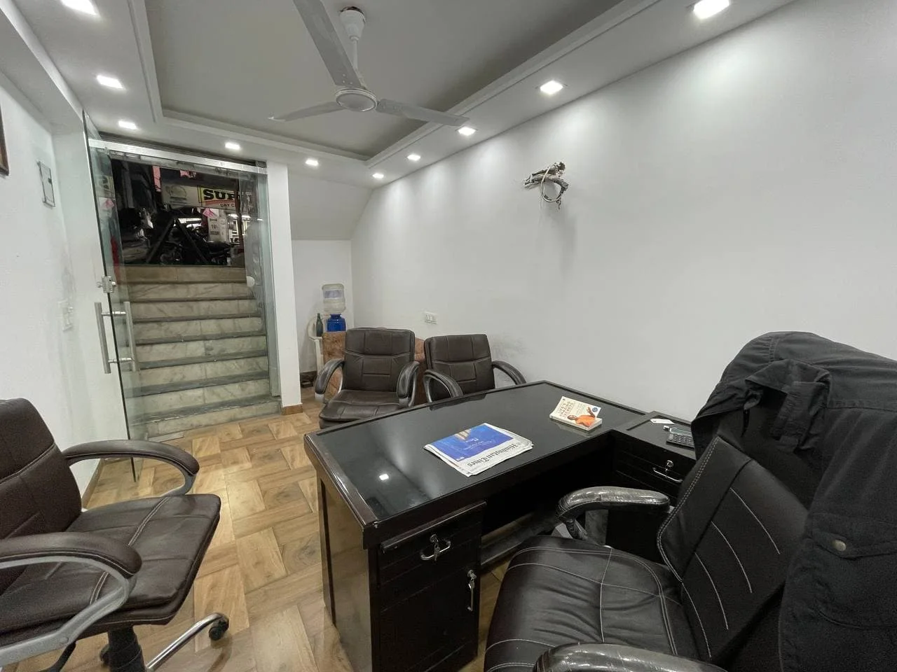 Property buying assistance image
