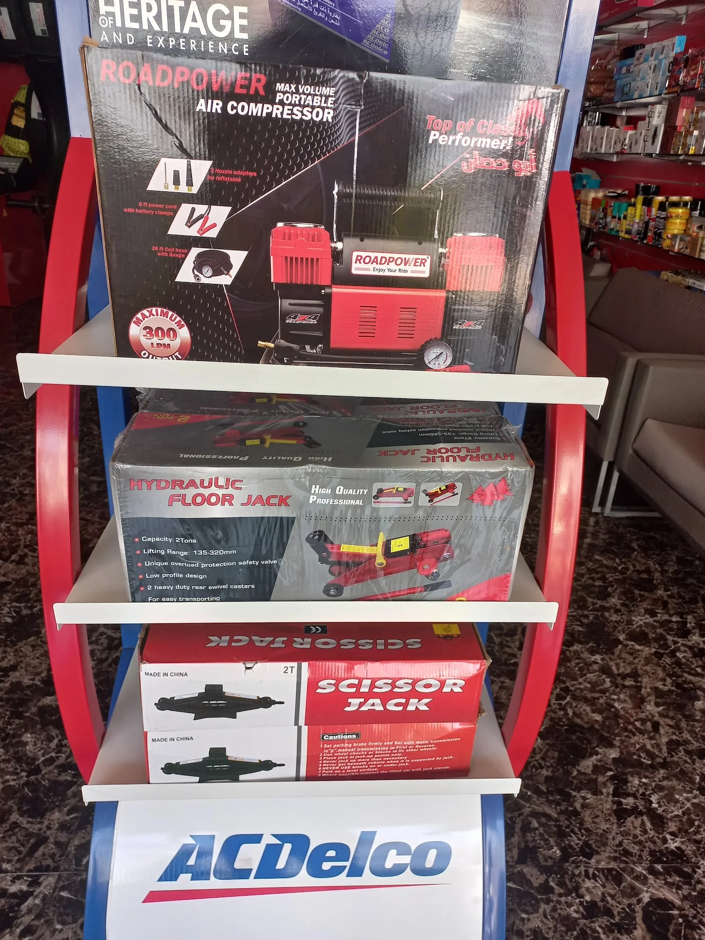 Tyre fitting & balancing image