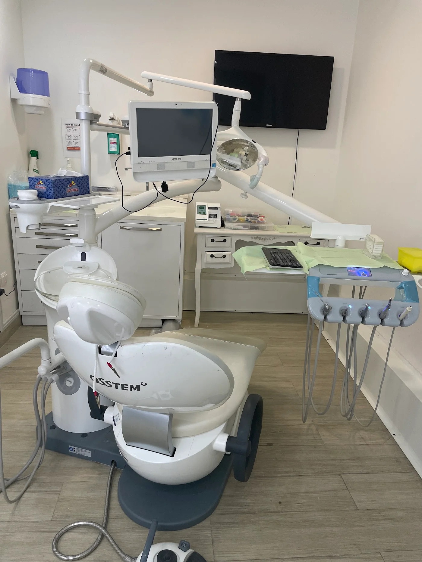 Surgical Tooth Extraction image