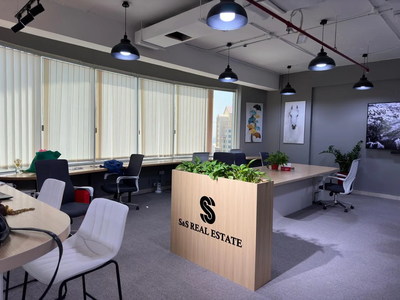 Commercial Property Services image