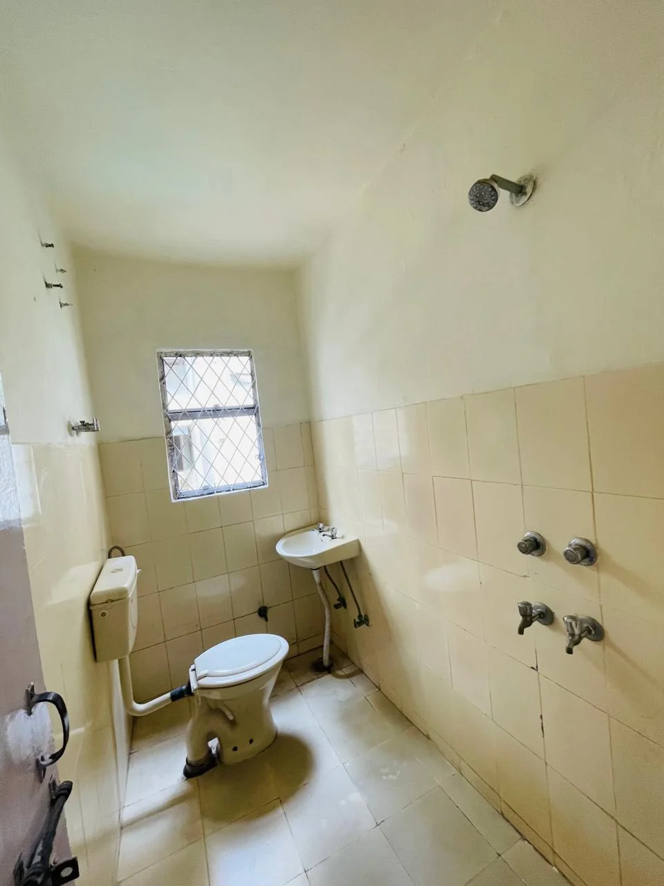 Property Valuation & Listing image
