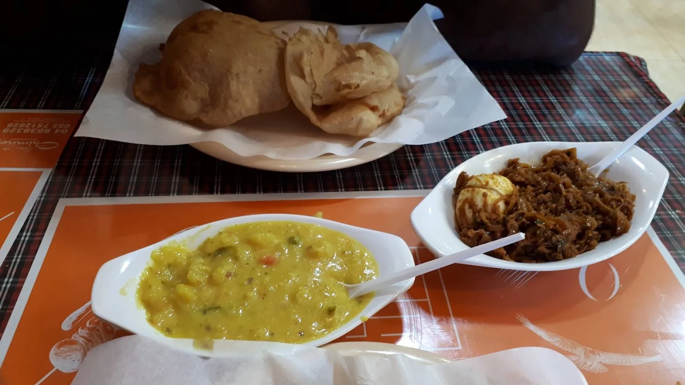 Takeaway available image