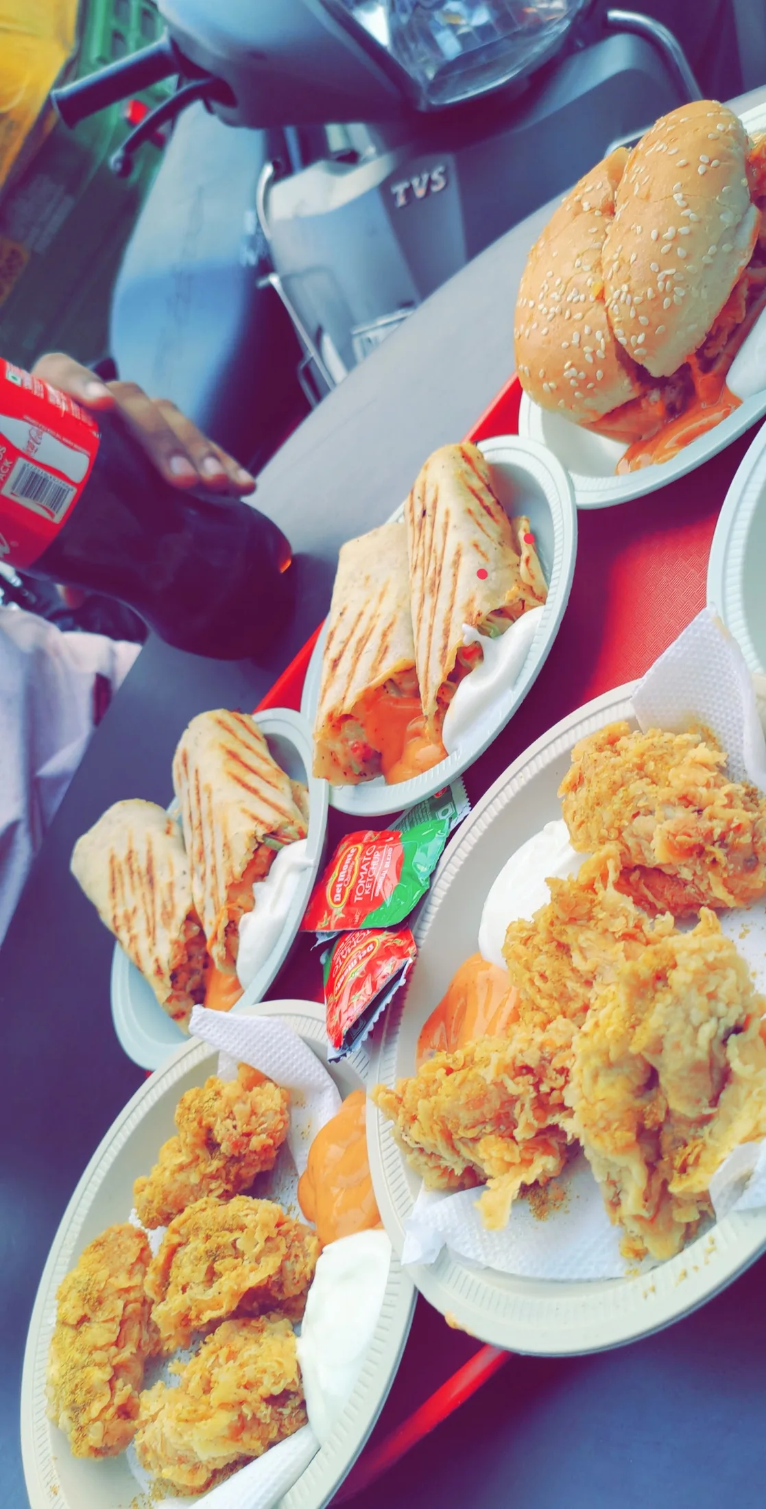 Chicken Zinger Burger image