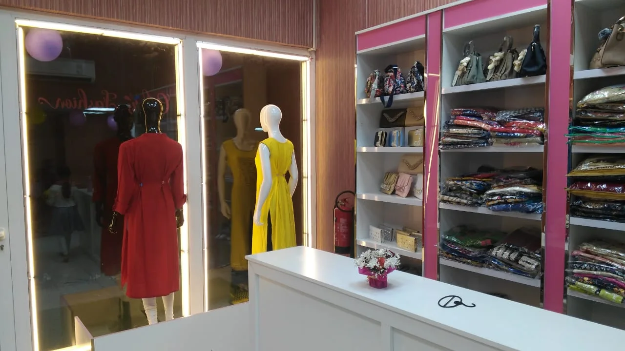 Women's Ready-to-Wear image