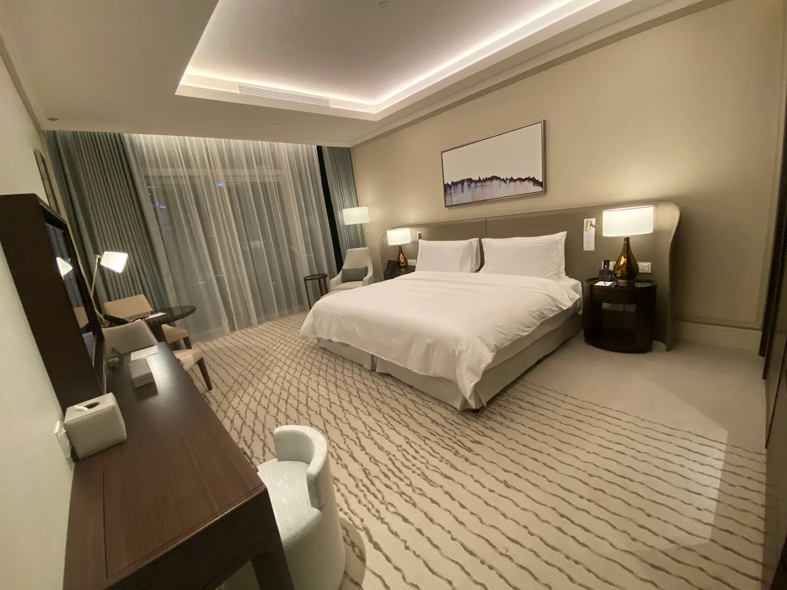Deluxe Room image