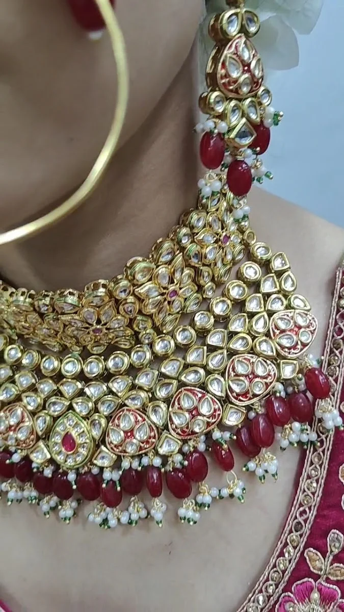 Bridal & Occasion Makeup image