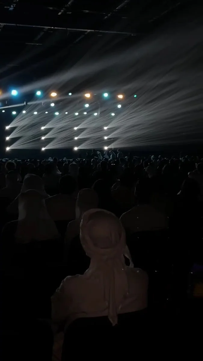 Lighting & Effects image