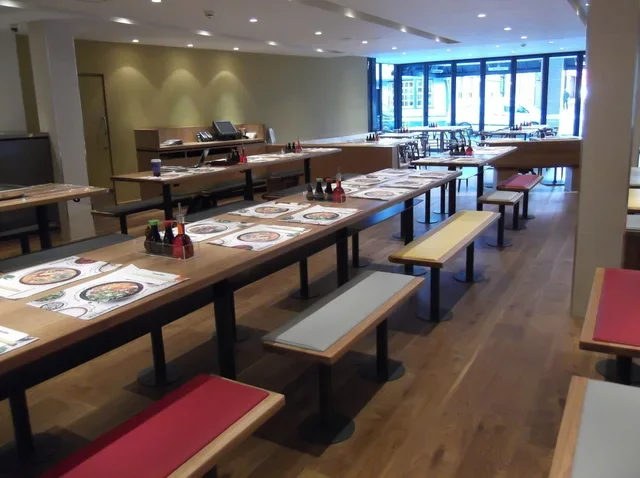 Dine-in service image